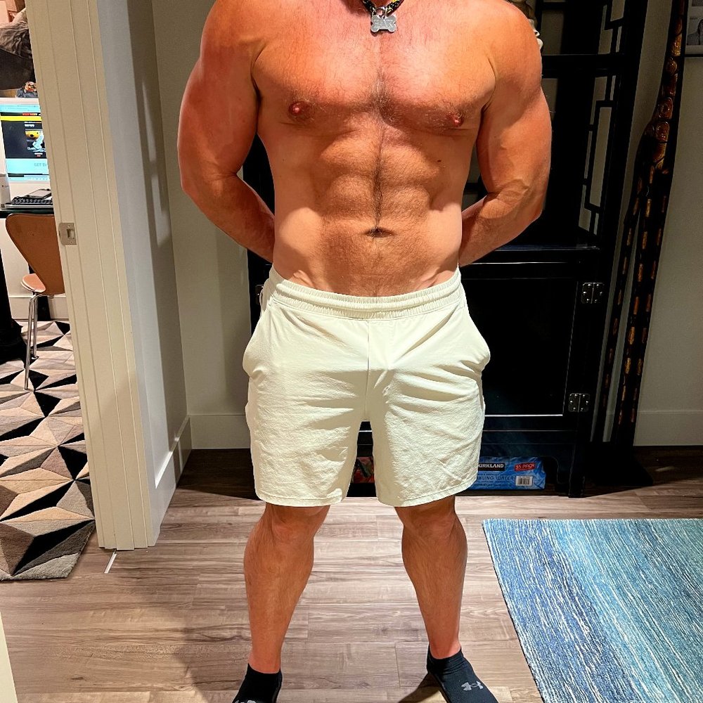 lululemon Pace Breaker Short 7" Size: XL